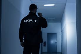 Differences Between Security Guards and Security Officers as per the Number One Austin Security Company. 